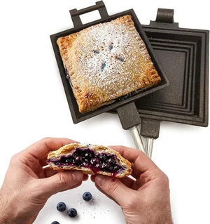 Cast Iron Camp Cooker (Pie Iron)