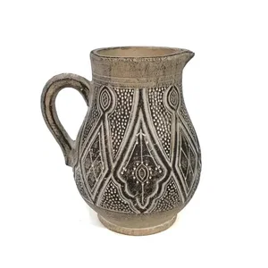 Jug Diamonds Pot