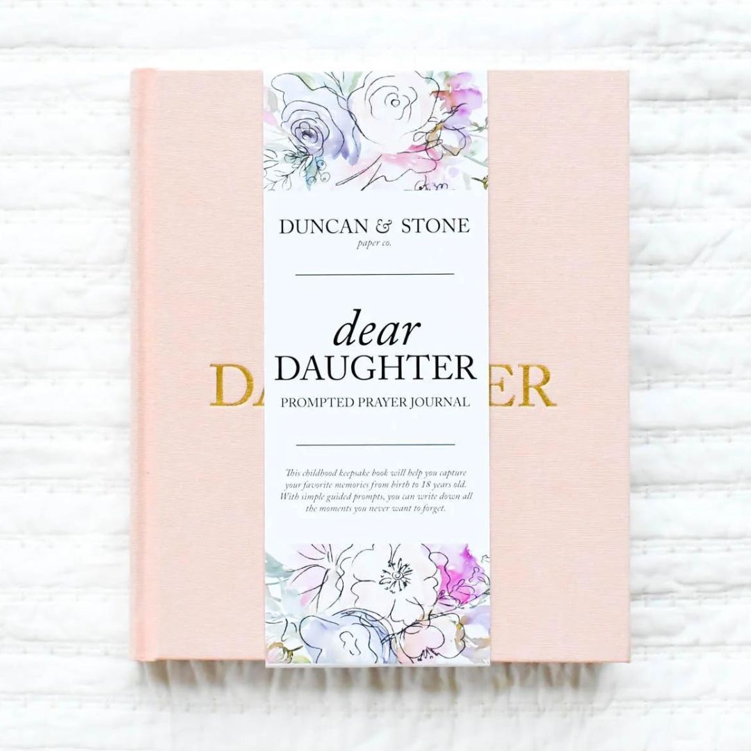Dear Daughter: A Childhood Prayer Journal and Keepsake Book - Pink