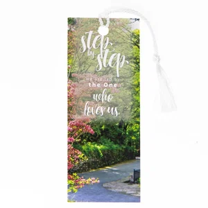 Bookmark Tassel: Step by Step