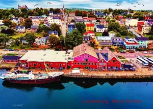1000 Pc Puzzle - Lunenburg Water Front