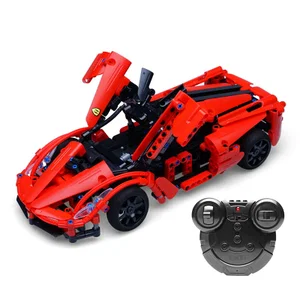 CaDA 1:14 Remote Control Red Storm 380 Pcs