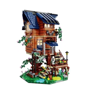 CaDA Building Series: The four seasons tree house 1155 pcs