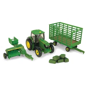 1:64 John Deere 6210R Tractor Baling Set