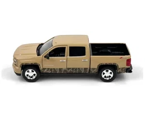 1:27 2017 Chevy Silverado (Mossy Oak)