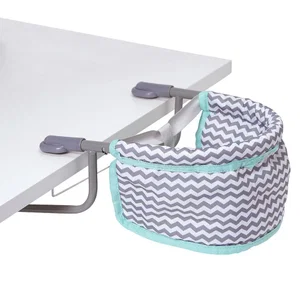 Zig Zag Feeding Seat